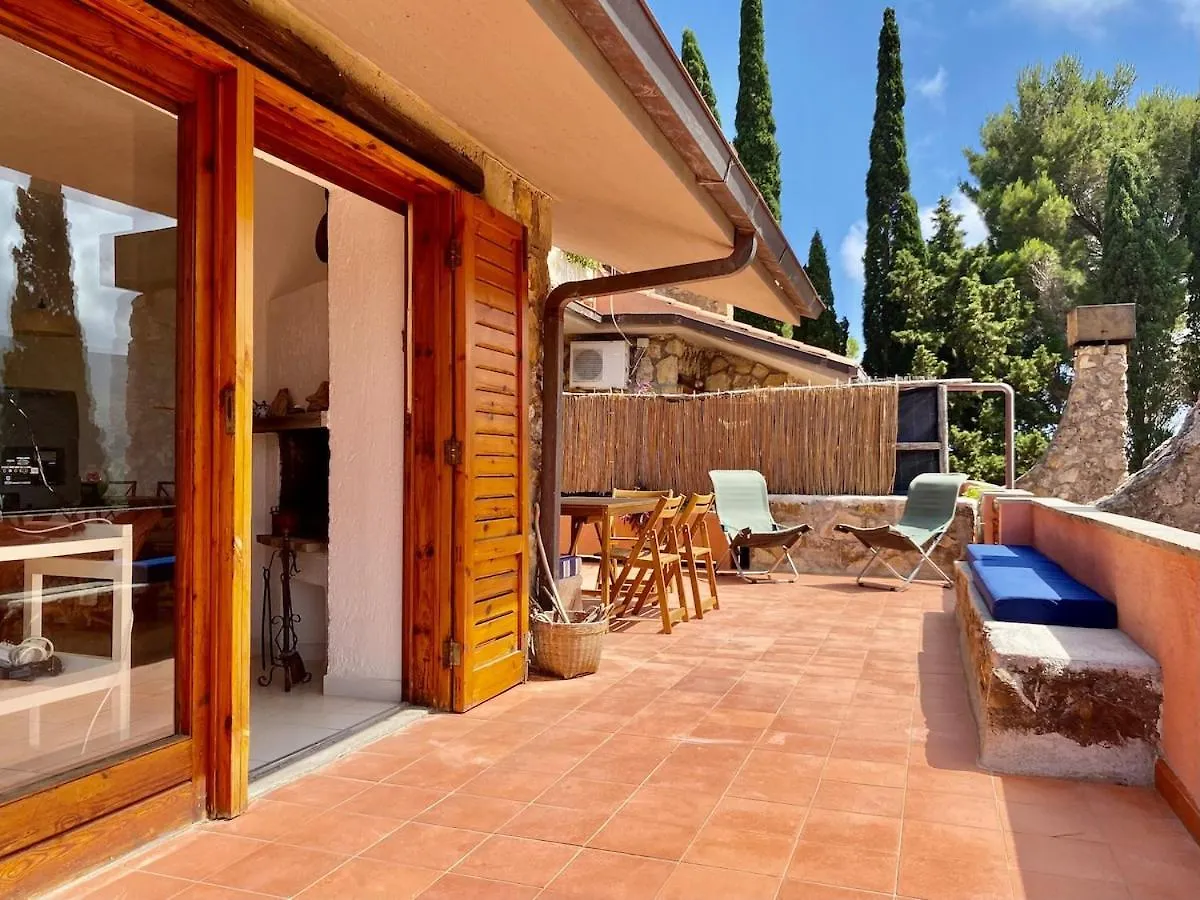 Casa Sul Poggio Pertuso Con Ampia Terrazza Panoramica Sulla Laguna Di Orbetello E Monte Argentario Cala Galera
